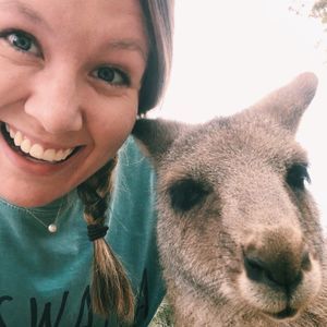 Meet your Posher, Olivia